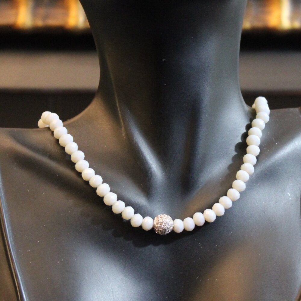 dP Doug Paulus Faceted Moonstone Rhinestone Stretch Necklace